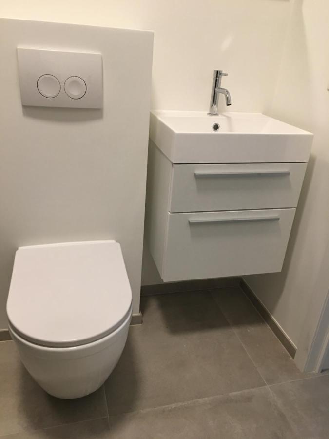 Penthouse Seafront Apartment Oostende Bagian luar foto