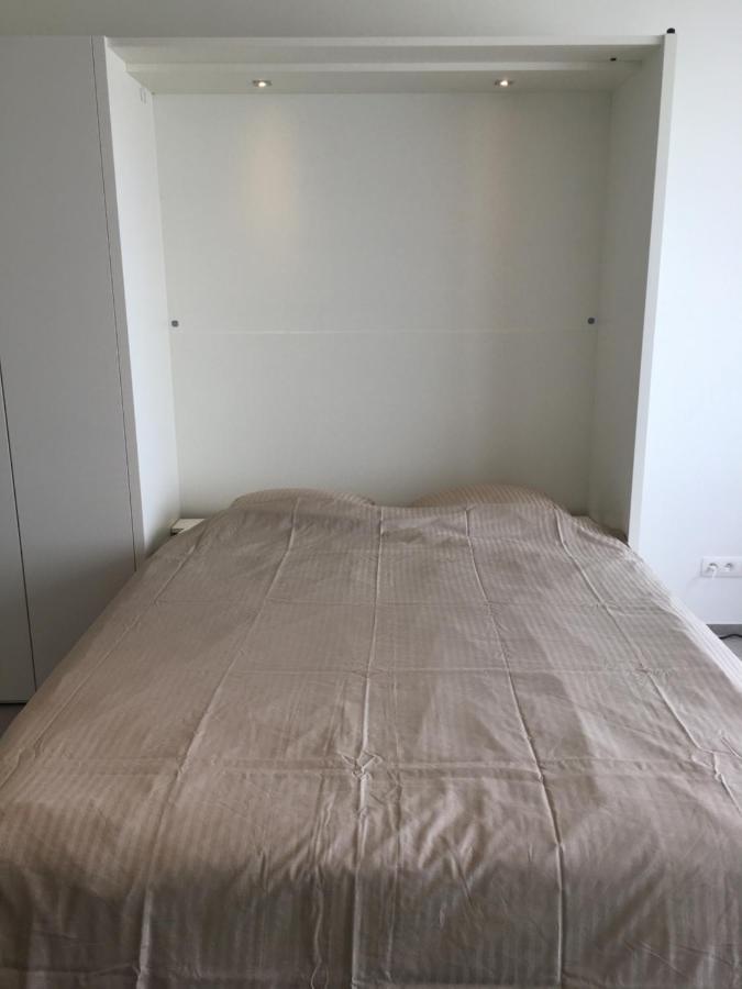Penthouse Seafront Apartment Oostende Bagian luar foto
